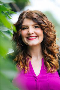 Sarah Knauss 